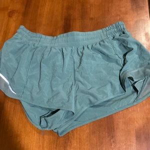 lululemon hotty hot shorts